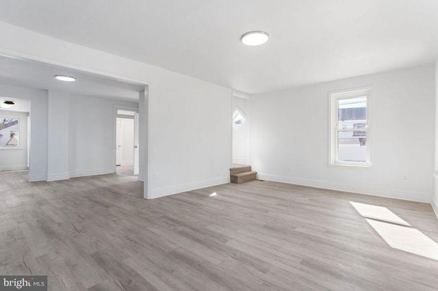 3 SPRENKLE AVE, Hanover, PA 17331