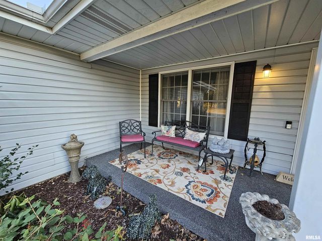 3517 VICTORIA Avenue, Mt Vernon, IL 62864