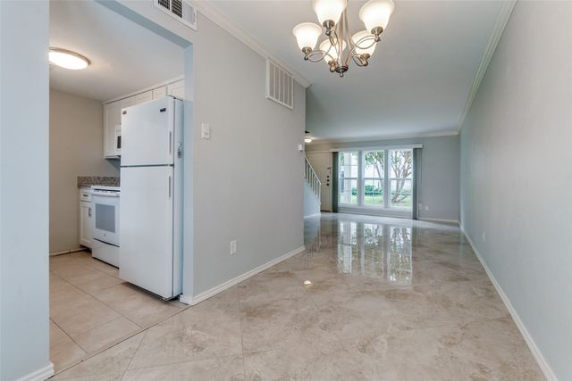 5881 Preston View Boulevard 159, Dallas, TX 75240