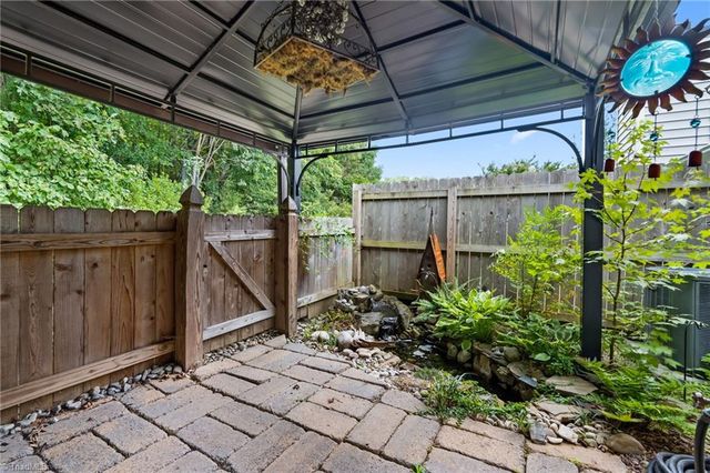 3126 Woodpoint Street, Jamestown, NC 27282