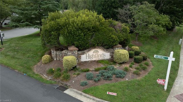 3126 Woodpoint Street, Jamestown, NC 27282