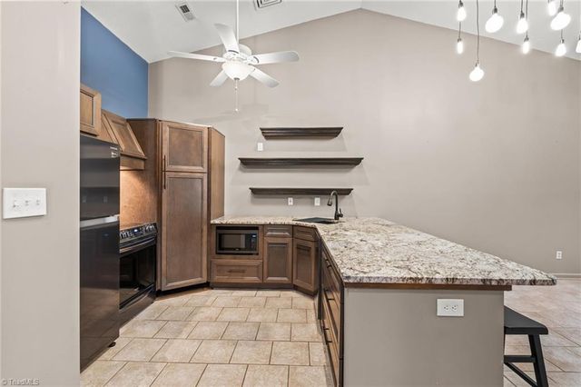 3126 Woodpoint Street, Jamestown, NC 27282
