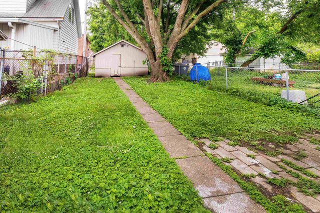 217 E Oregon Street, Evansville, IN 47711
