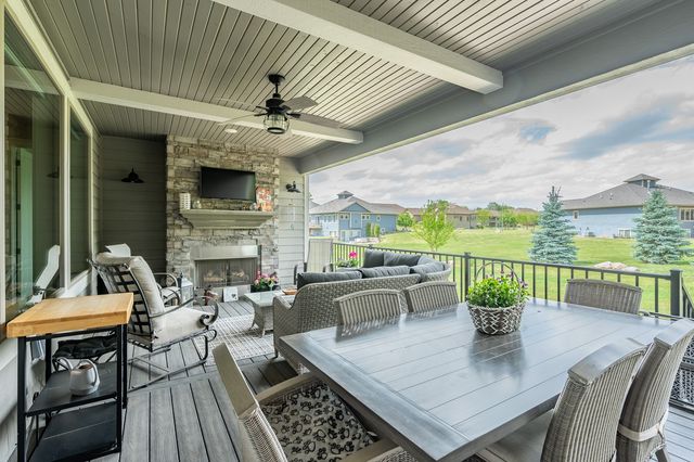 2315 14th Street SW, Altoona, IA 50009