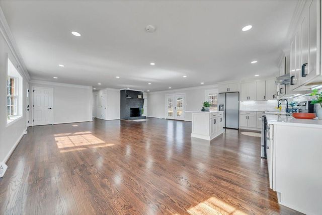 971 Stonegate DR, Salem, VA 24153