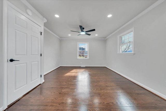 971 Stonegate DR, Salem, VA 24153