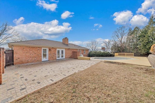 971 Stonegate DR, Salem, VA 24153