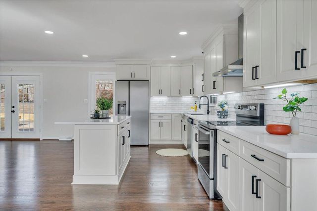 971 Stonegate DR, Salem, VA 24153