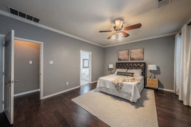 5516 Dunn Hill Drive, Fort Worth, TX 76137