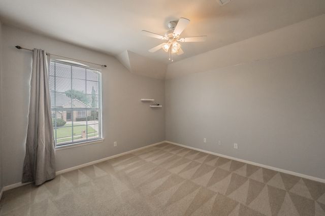 5516 Dunn Hill Drive, Fort Worth, TX 76137