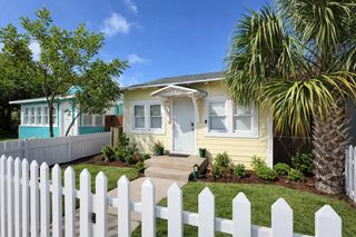 327 S L Street, Lake Worth Beach, FL 33460