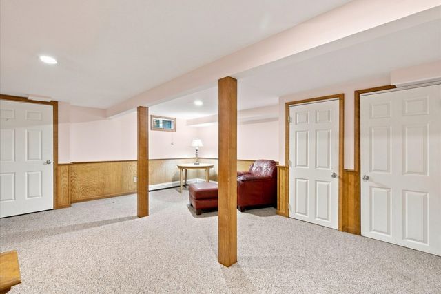 80 Earle Rd, Harwich, MA 02671