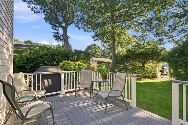 80 Earle Rd, Harwich, MA 02671