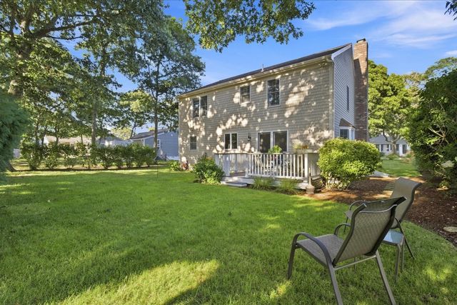 80 Earle Rd, Harwich, MA 02671