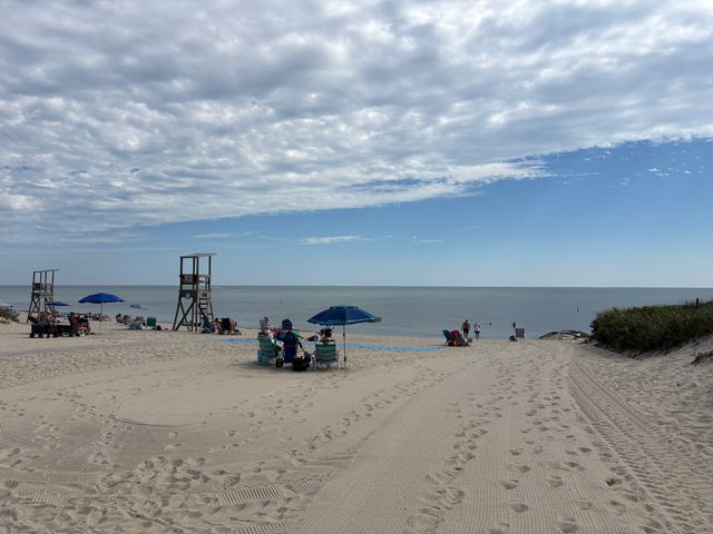 80 Earle Rd, Harwich, MA 02671