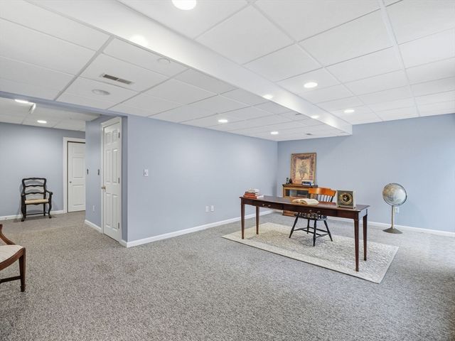 51 Colonial Ave, North Andover, MA 01845