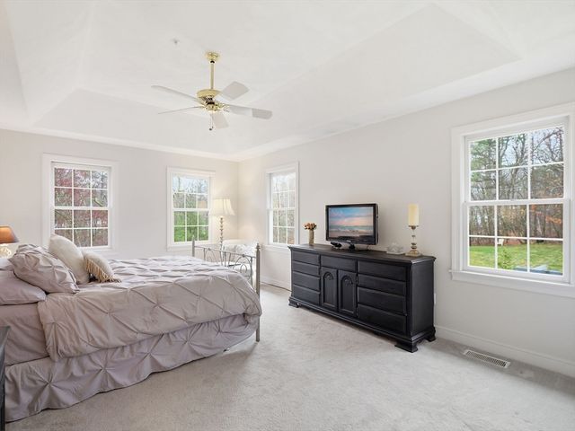 51 Colonial Ave, North Andover, MA 01845