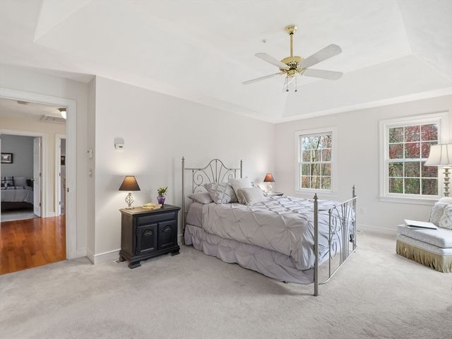 51 Colonial Ave, North Andover, MA 01845