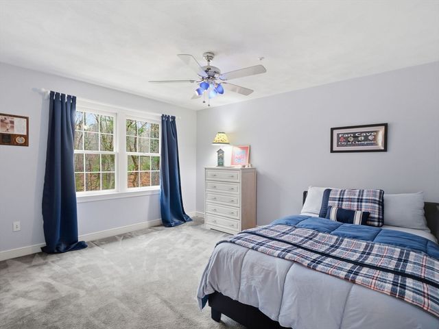 51 Colonial Ave, North Andover, MA 01845