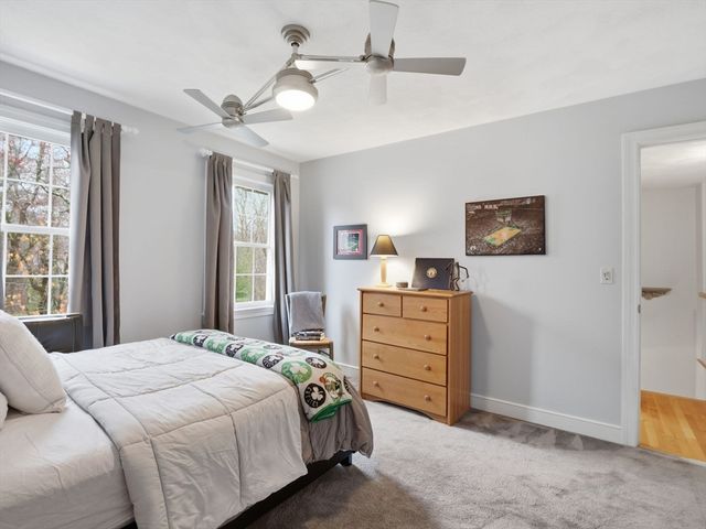 51 Colonial Ave, North Andover, MA 01845