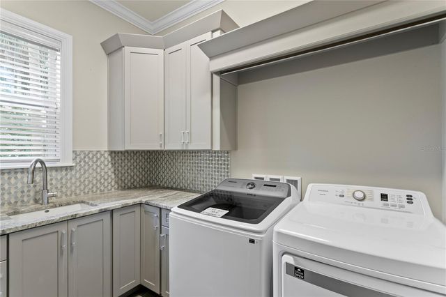 5016 W EVELYN DRIVE, Tampa, FL 33609