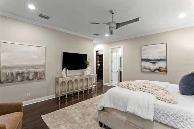 5016 W EVELYN DRIVE, Tampa, FL 33609