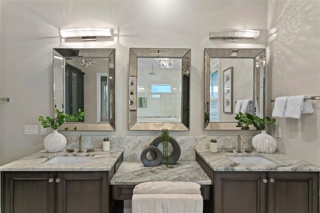 5016 W EVELYN DRIVE, Tampa, FL 33609
