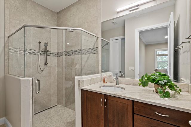 5016 W EVELYN DRIVE, Tampa, FL 33609