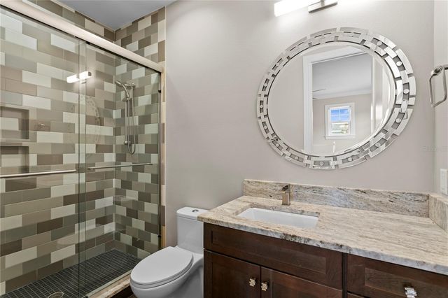 5016 W EVELYN DRIVE, Tampa, FL 33609
