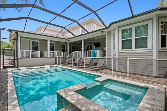 5016 W EVELYN DRIVE, Tampa, FL 33609