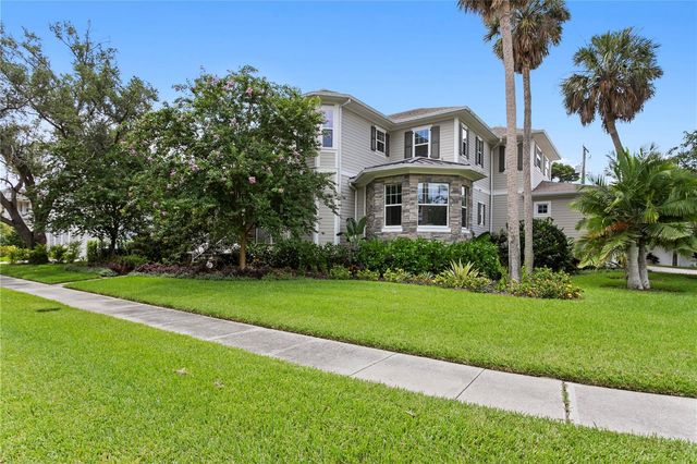 5016 W EVELYN DRIVE, Tampa, FL 33609