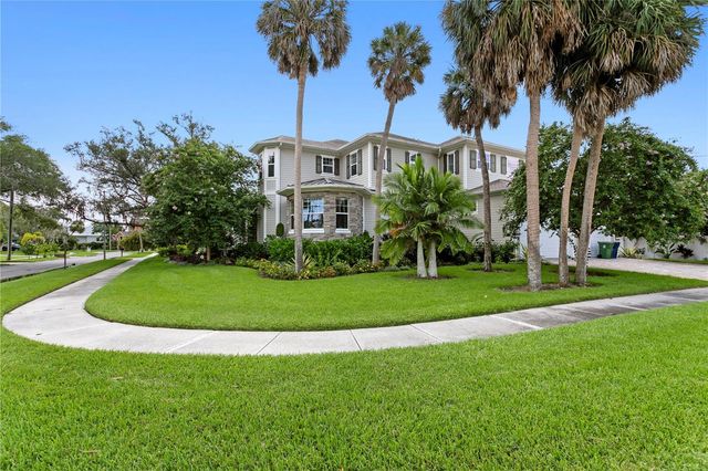 5016 W EVELYN DRIVE, Tampa, FL 33609