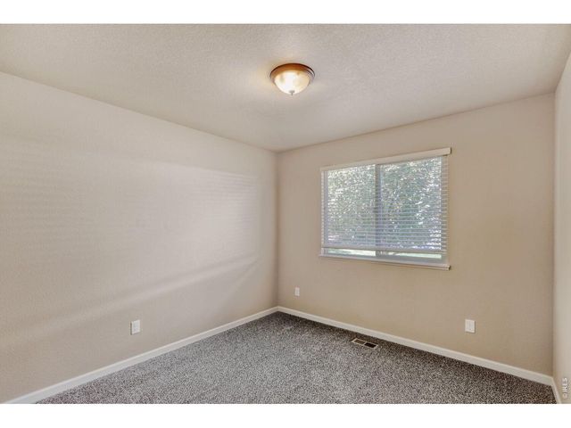 1760 Clear Creek Ct, Windsor, CO 80550