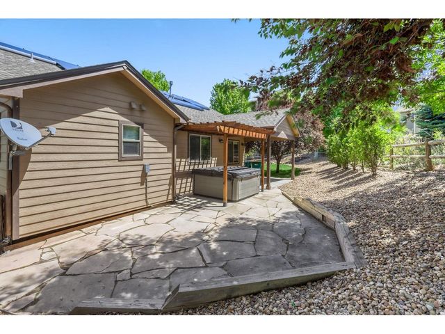 1760 Clear Creek Ct, Windsor, CO 80550