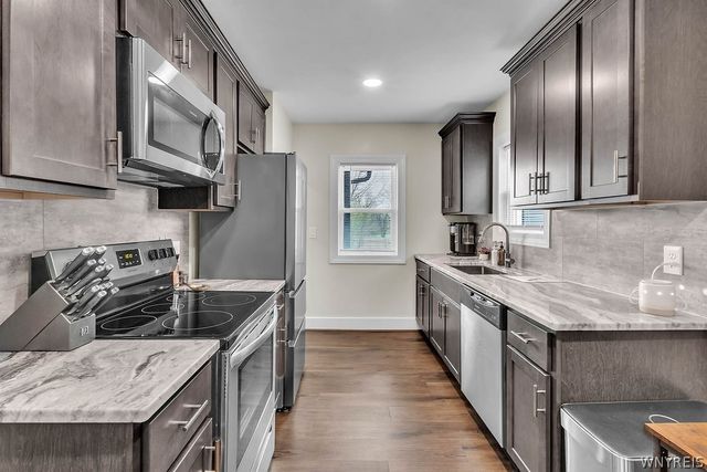 7117 Packard Road, Niagara, NY 14304