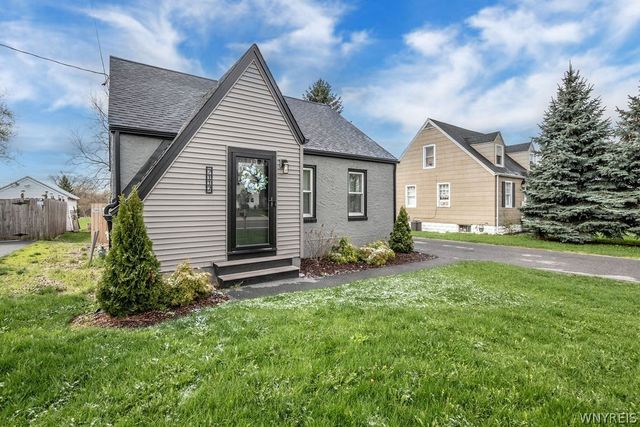 7117 Packard Road, Niagara, NY 14304