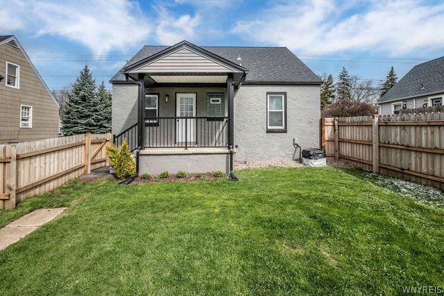 7117 Packard Road, Niagara, NY 14304