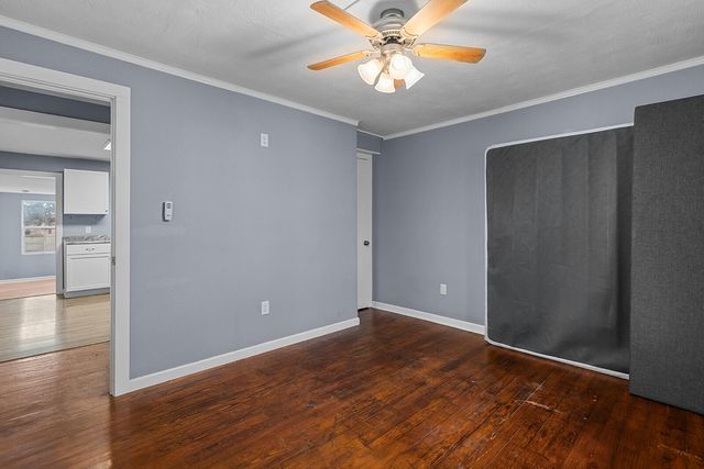 1050 E Locust Street, Springfield, MO 65803