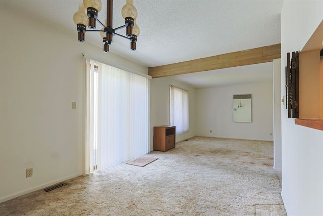 18133 Stoneridge St Apt C, South Bend, IN 46637
