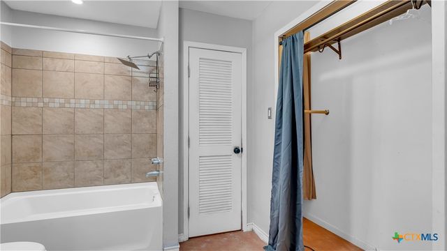 1413 Lonesome Bird, Burnet, TX 78611