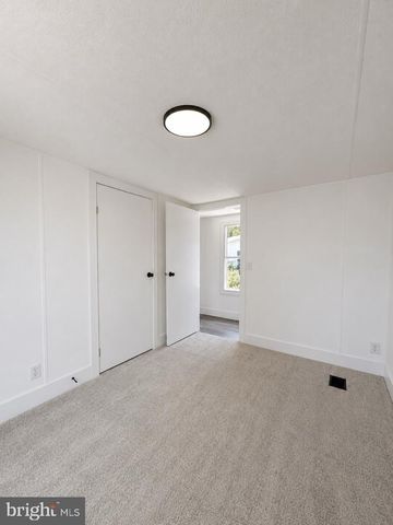 114 BERTS DR, Lothian, MD 20711