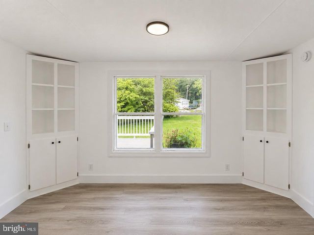 114 BERTS DR, Lothian, MD 20711