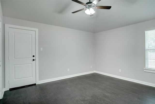 3324 Willing Avenue, Fort Worth, TX 76110