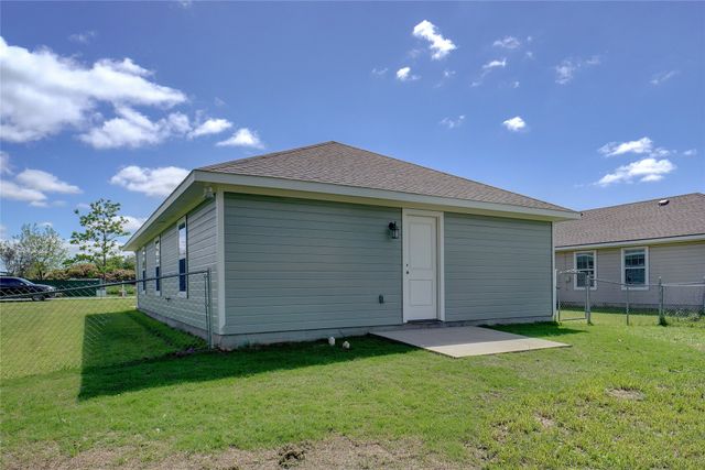 3324 Willing Avenue, Fort Worth, TX 76110