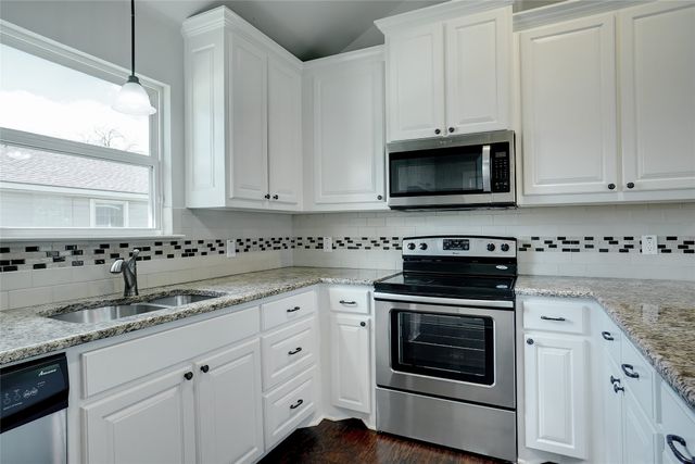 3324 Willing Avenue, Fort Worth, TX 76110