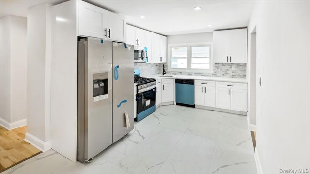 37 Decatur Street, Roosevelt, NY 11575