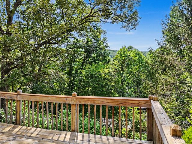 3477 Salem Road, Mineral Bluff, GA 30559