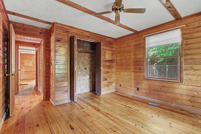 3477 Salem Road, Mineral Bluff, GA 30559