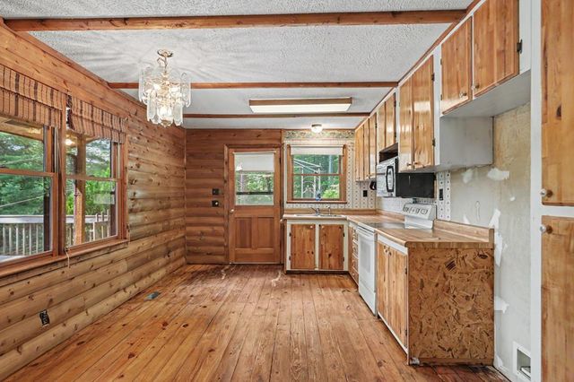 3477 Salem Road, Mineral Bluff, GA 30559
