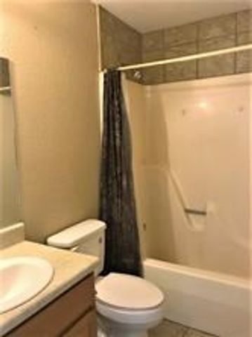 505 W Forest Drive, Rogers, AR 72756